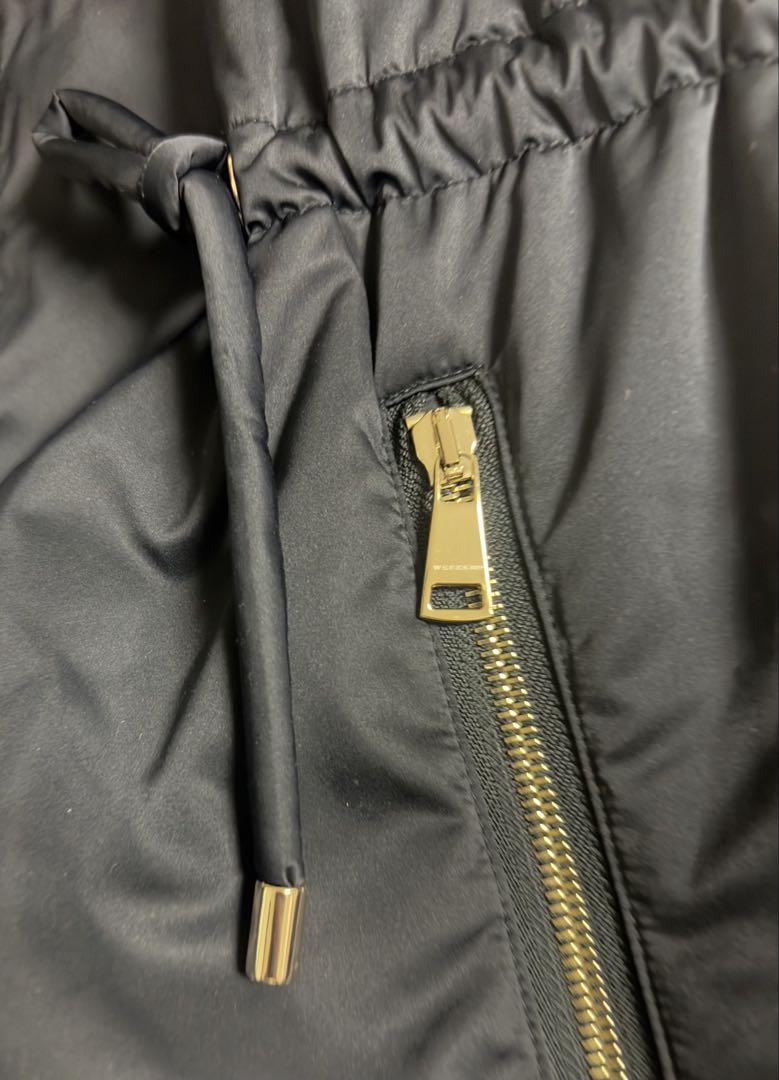 近年モデル WEEKEND Max Mara カシミヤダウン ベスト 美品✨