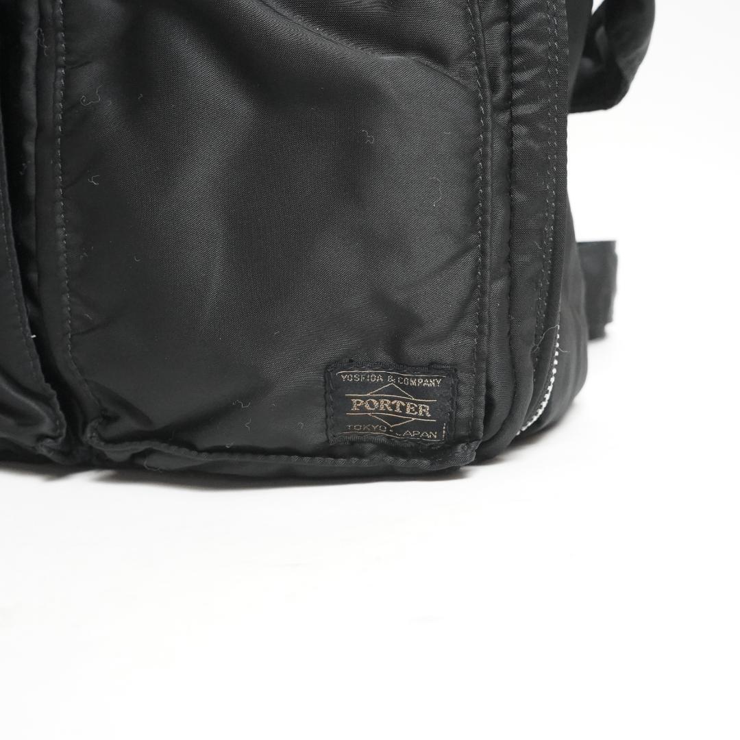【美品】ポーター PORTER タンカー 2室式 ショルダーバッグ(M) 【美品】ポーター PORTER タンカー 2室式 ショルダーバッグ(M)