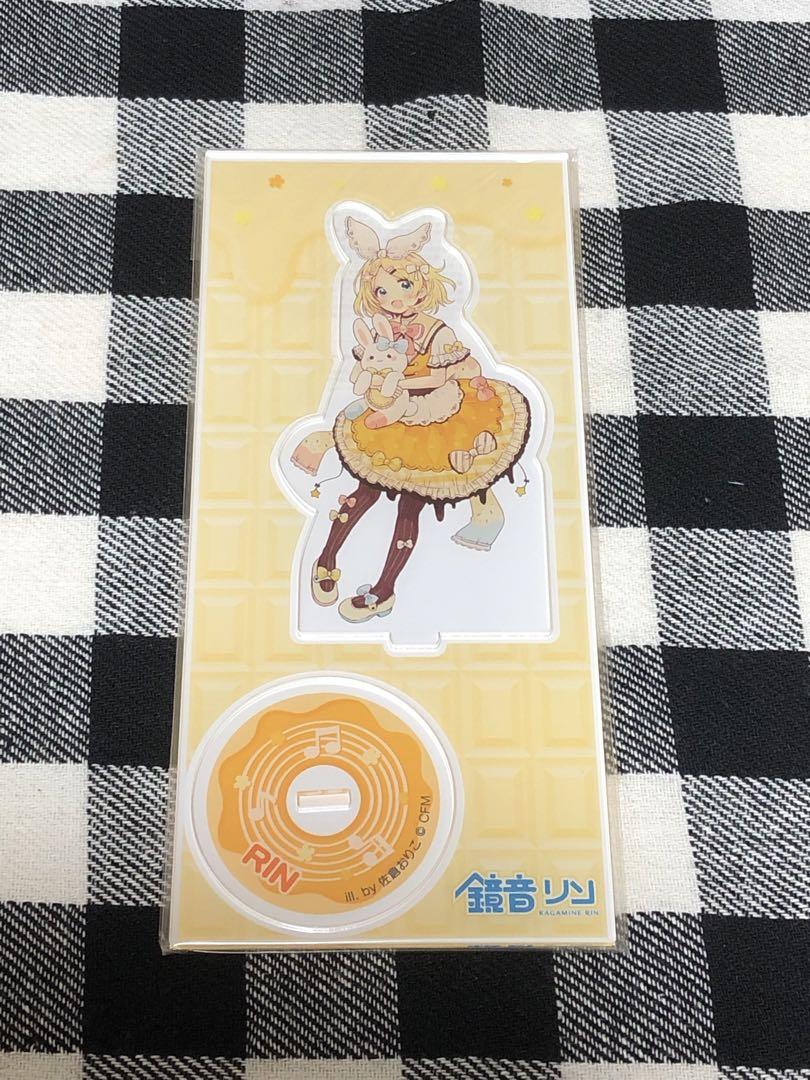 鏡音リン　アクリルスタンド　スイーツ