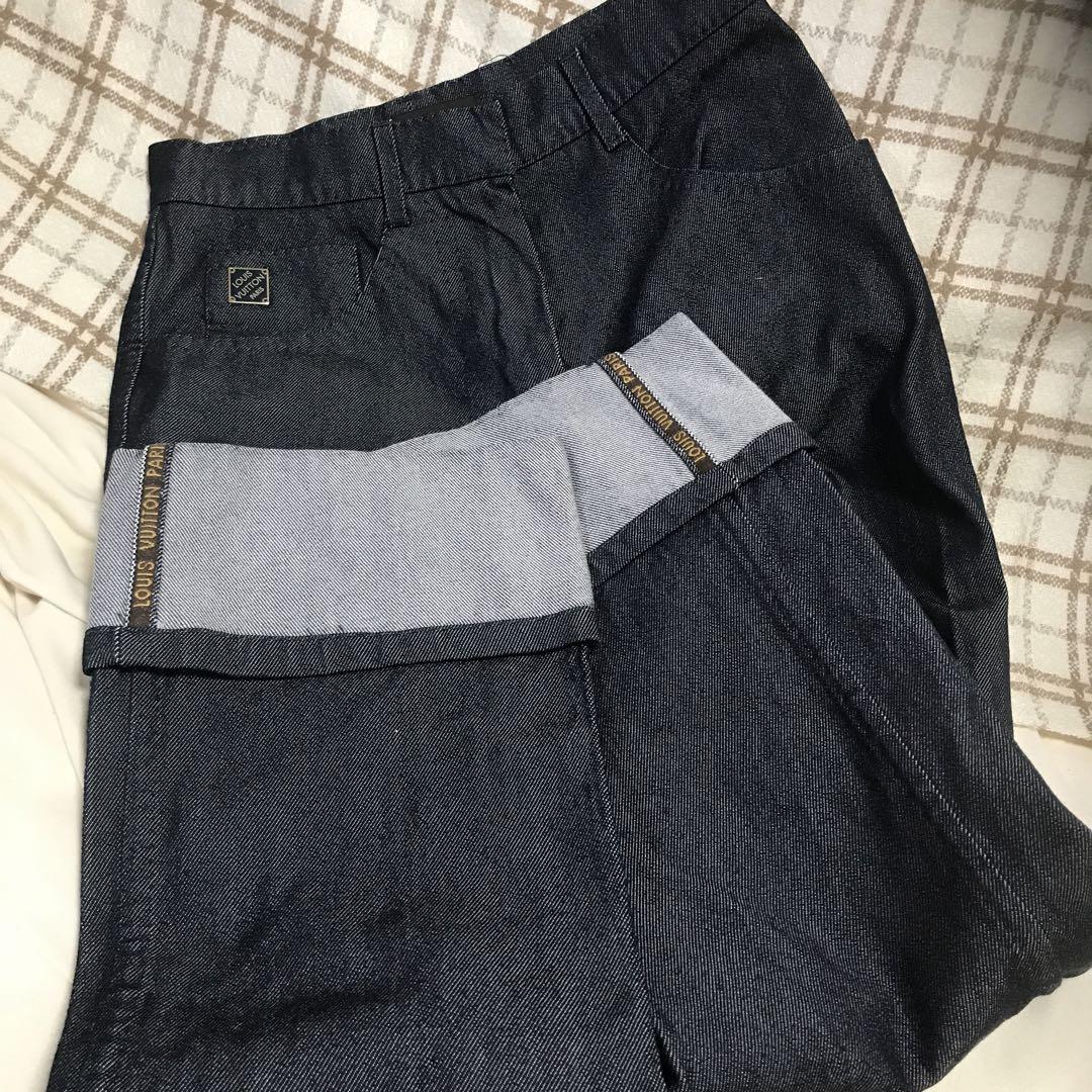ルイヴィトン　ダークブルーデニムパンツ