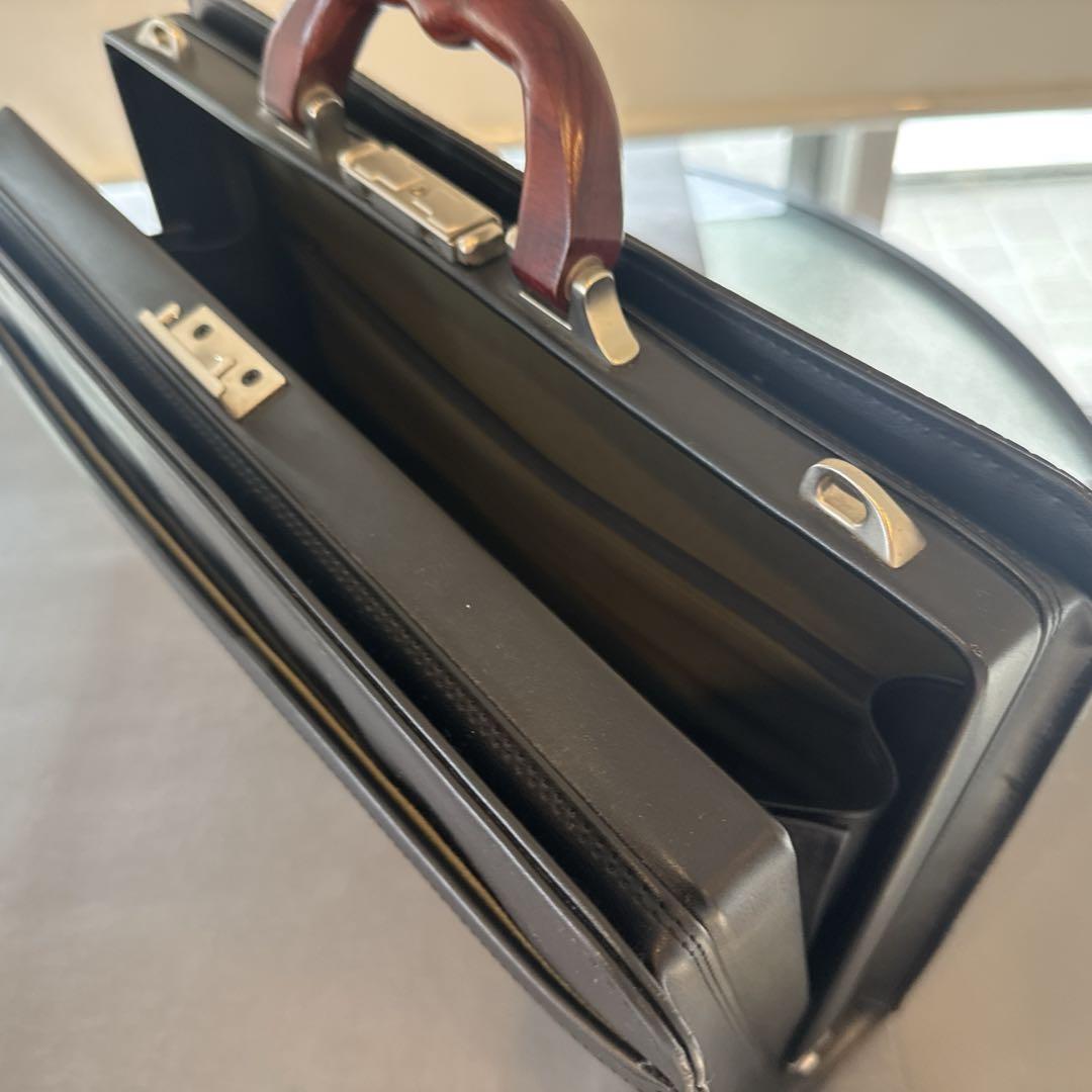 LEVANTビジネスバッグ 、ダレスバッグ　黒