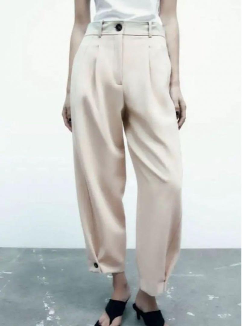 zara ダーツディテールキャロットフィットパンツ - メルカリ