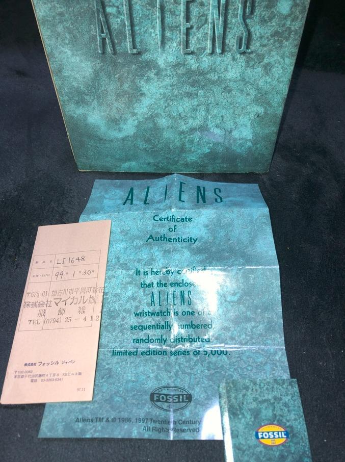 限定レア FOSSIL エイリアン(ALIENS) 世界5000本限定 腕時計 画像5