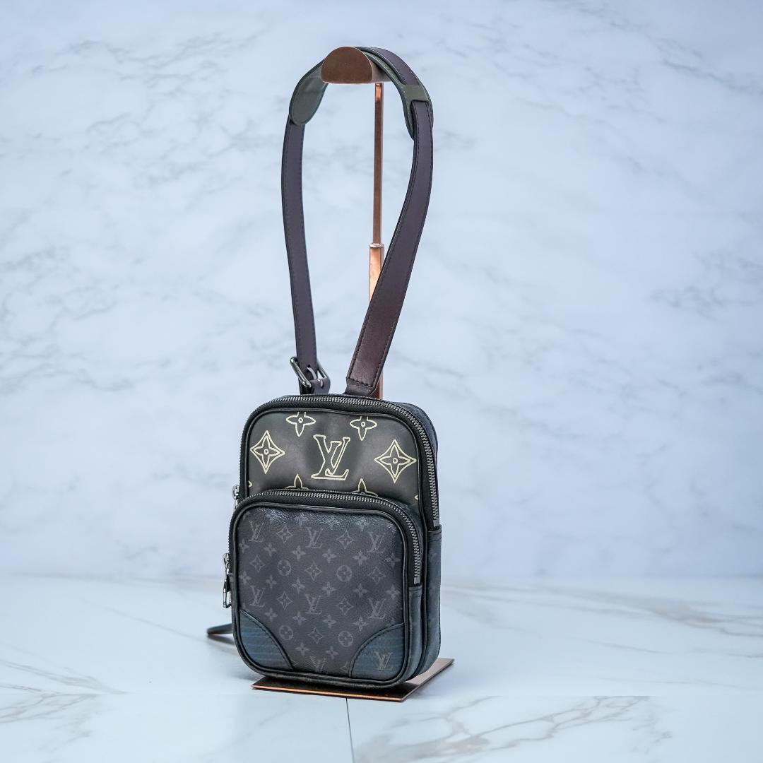 LOUIS VUITTON M45439 エクリプス アマゾンスリングバッグ