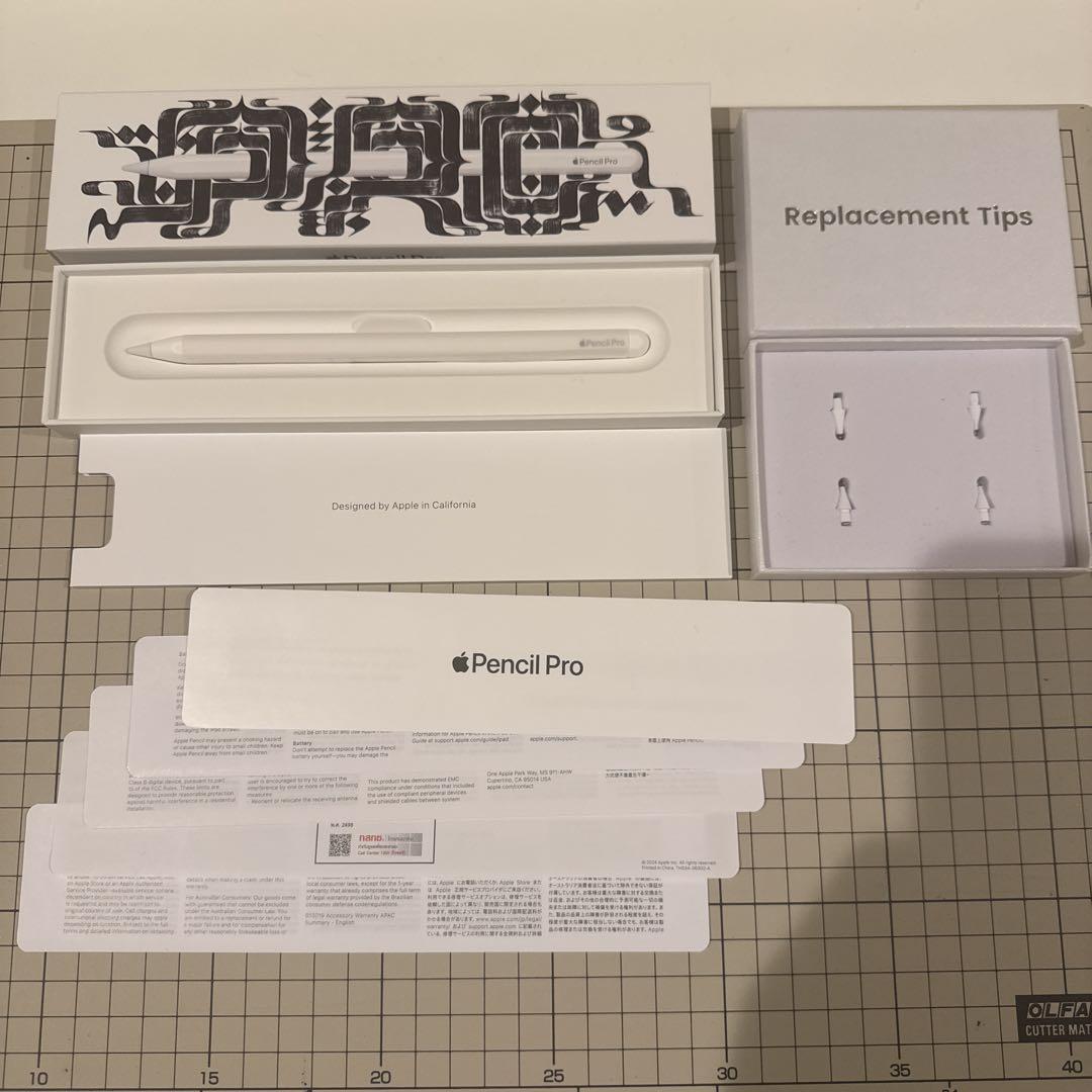Apple Pencil Pro ほぼ未使用 MEKO 交換用ペン先付き