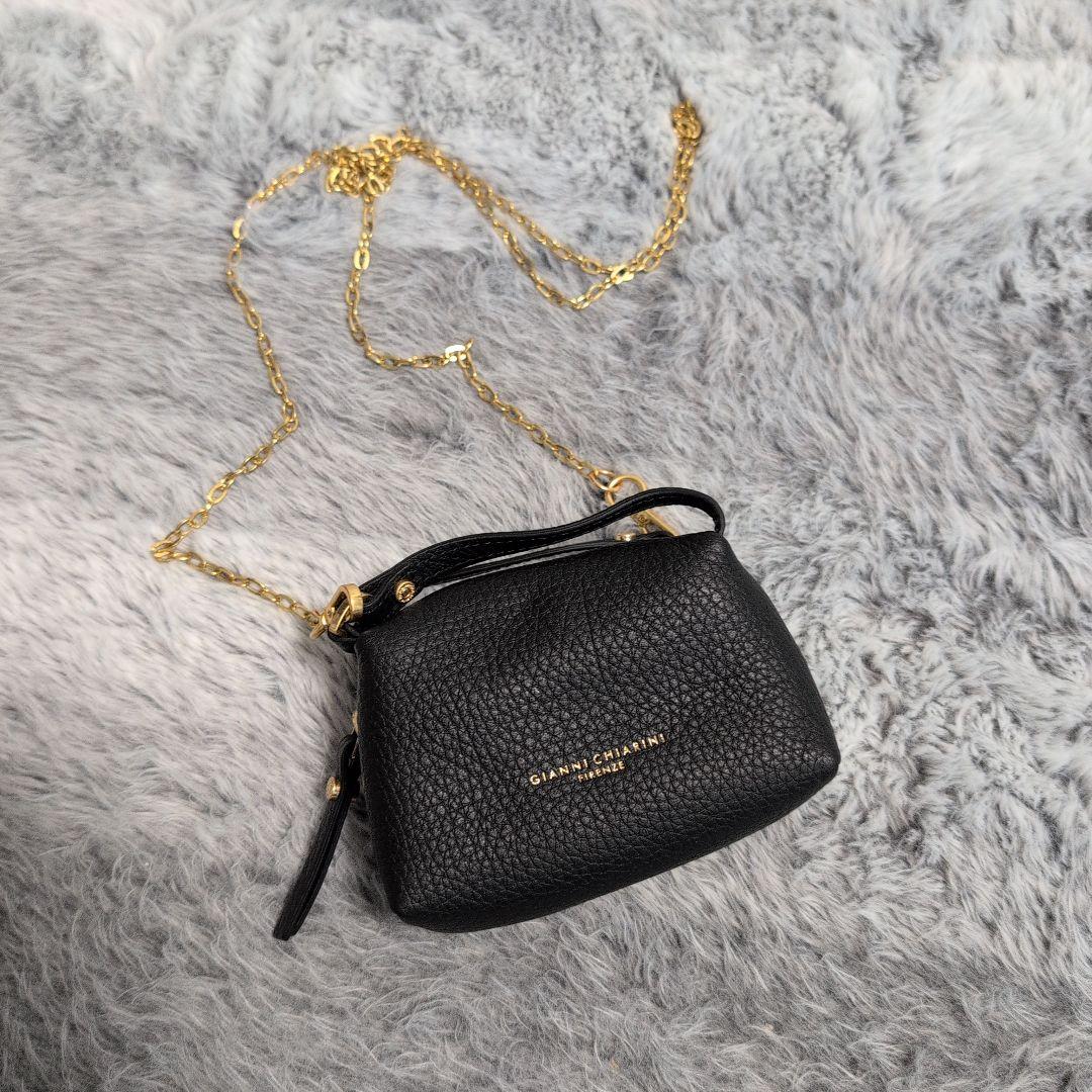 GIANNI CHIARINI ブラックポーチ