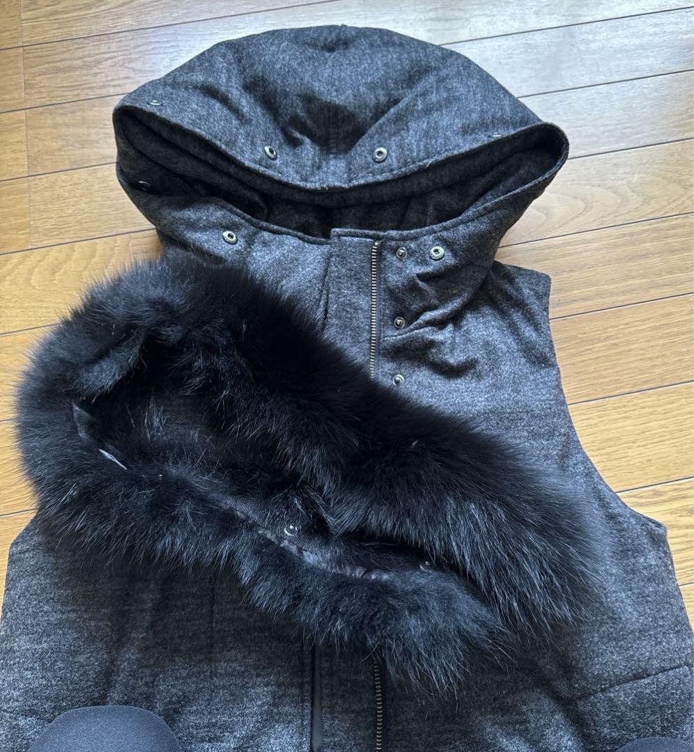 【中古品】JOSEPHグレー ファー付き ダウンベスト