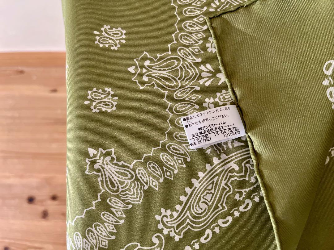 美品 マーガレットハウエル ペイズリーシルクスカーフ1.7万 イタリア製 美品 マーガレットハウエル ペイズリーシルクスカーフ1.7万