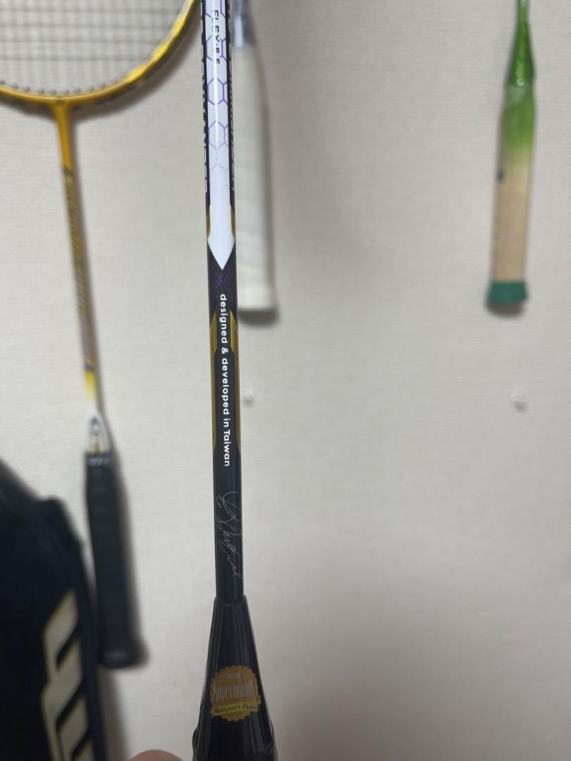 専用　バドミントンラケット apacs pro