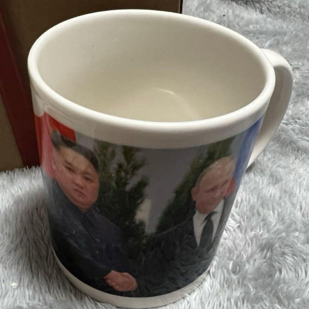 レア　新品　朝露友好軍事同盟記念　金正恩とプーチンのマグカップ
