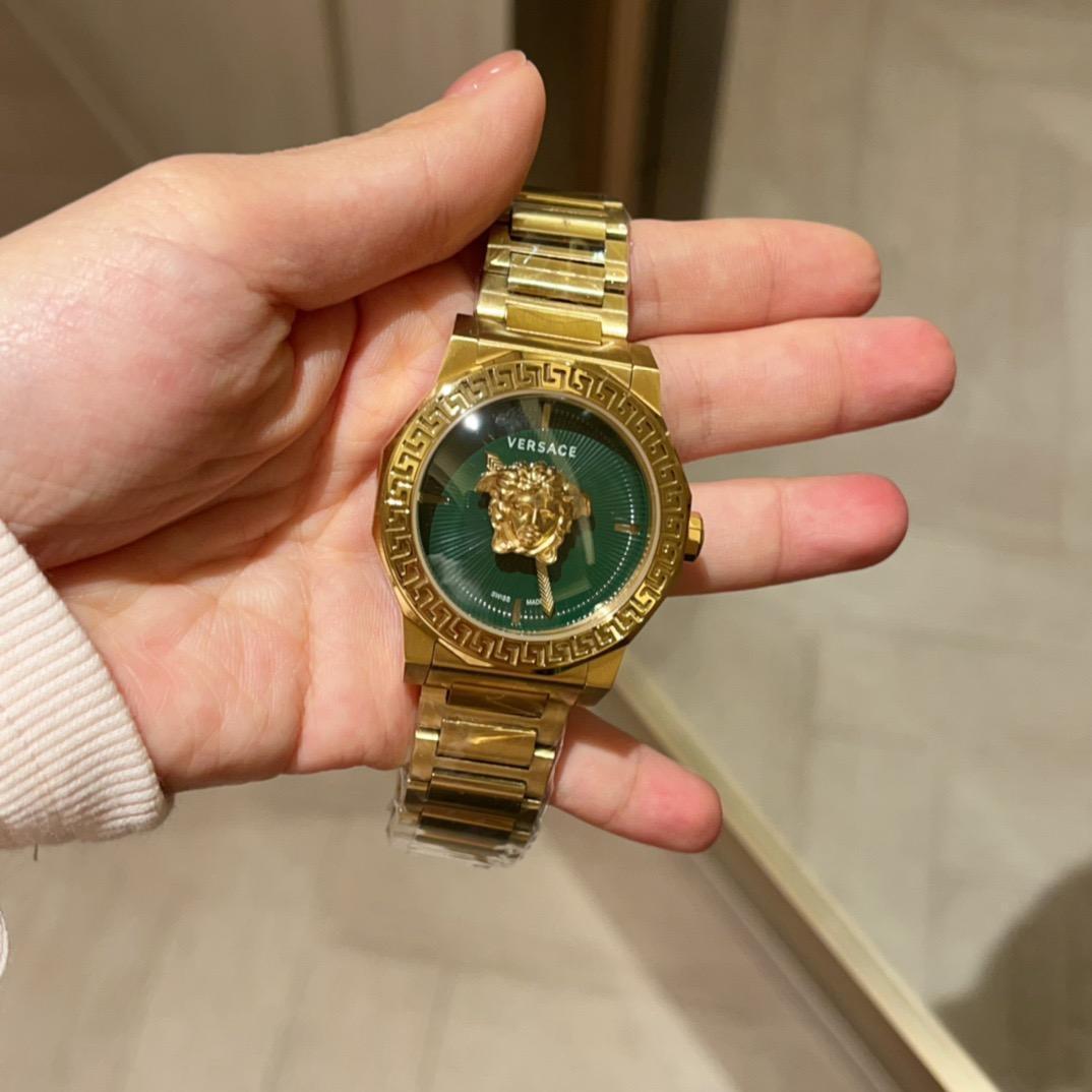 VERSACE クォーツ レディースウォッチ スケルトンケース 3Dメドゥーサ