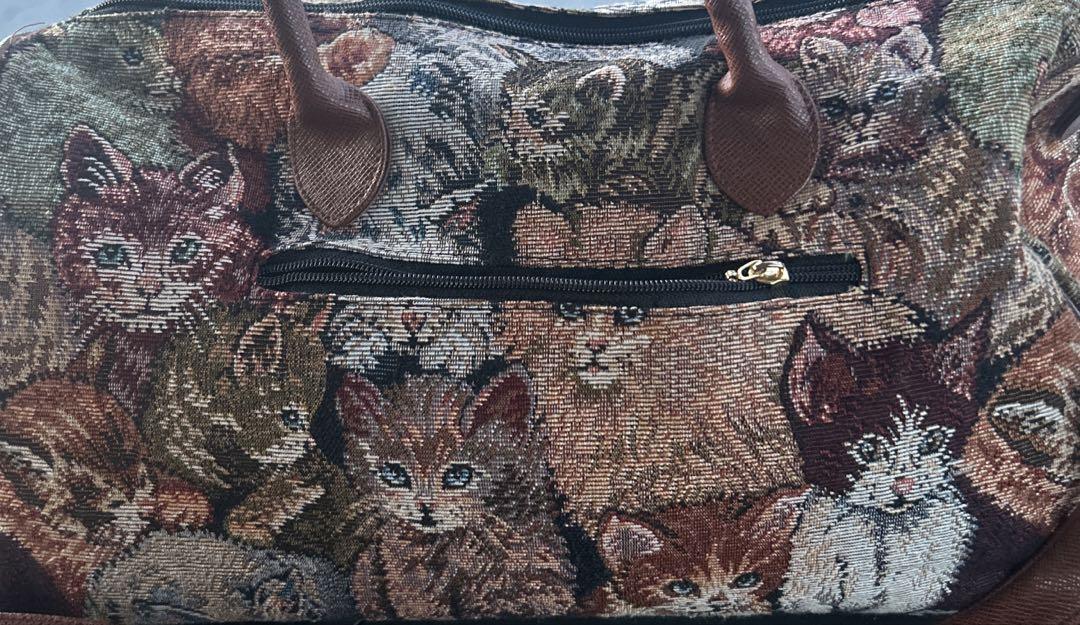 ANNA GABETTI ITALY ネコ柄ゴブラン織ボストンバッグ　猫ねこ ANNA GABETTI ITALY ネコ柄ゴブラン織ボストンバッグ 猫ねこ