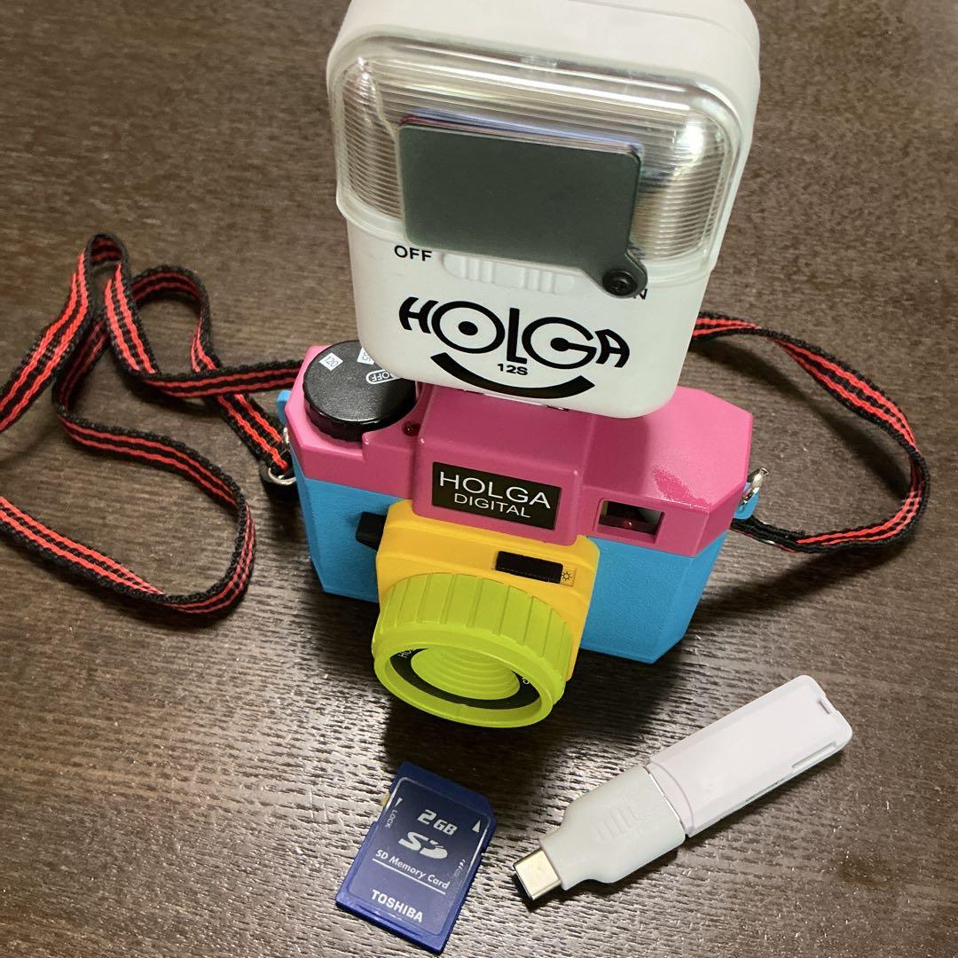 HOLGA DIGITAL フラッシュ、スマホ転送キットあり、作例あり