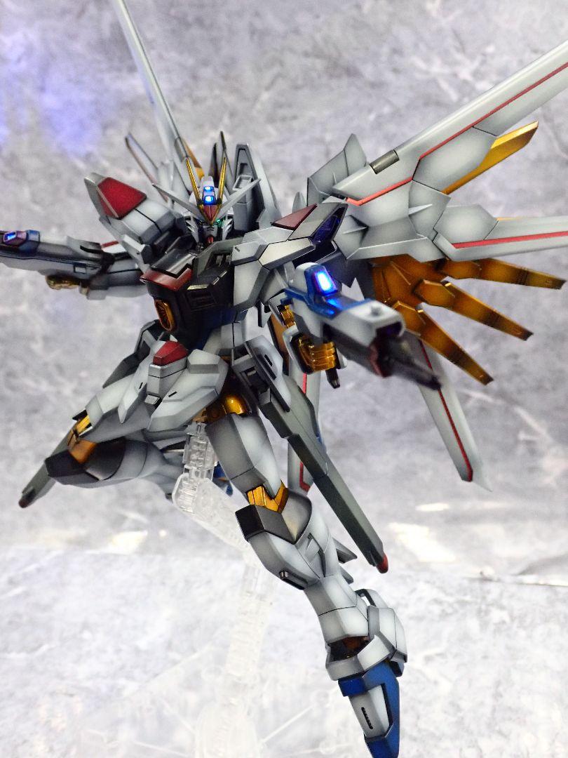 マイティーストライクフリーダムガンダム 全塗装 ガンプラ完成品
