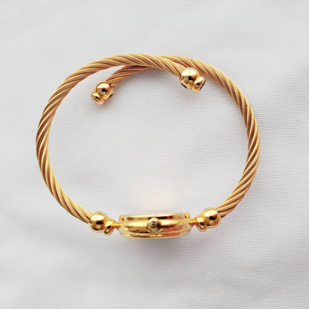 みなみ　GUCCI　グッチ2700Lハングルウォッチ