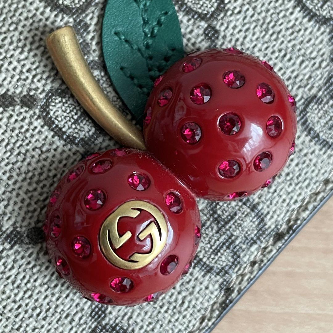 ✨️未使用に近い✨️ GUCCI チェリー GG 財布 二つ折財布 レザー