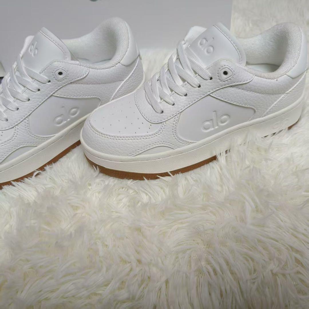 ALO Yoga Recovery Mode Sneaker ホワイト 23cm - メルカリ