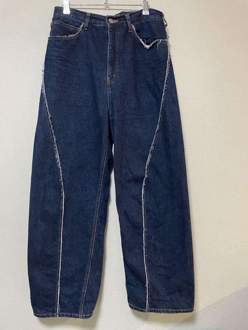 JieDa USED LOOSE FIT JEANS 1