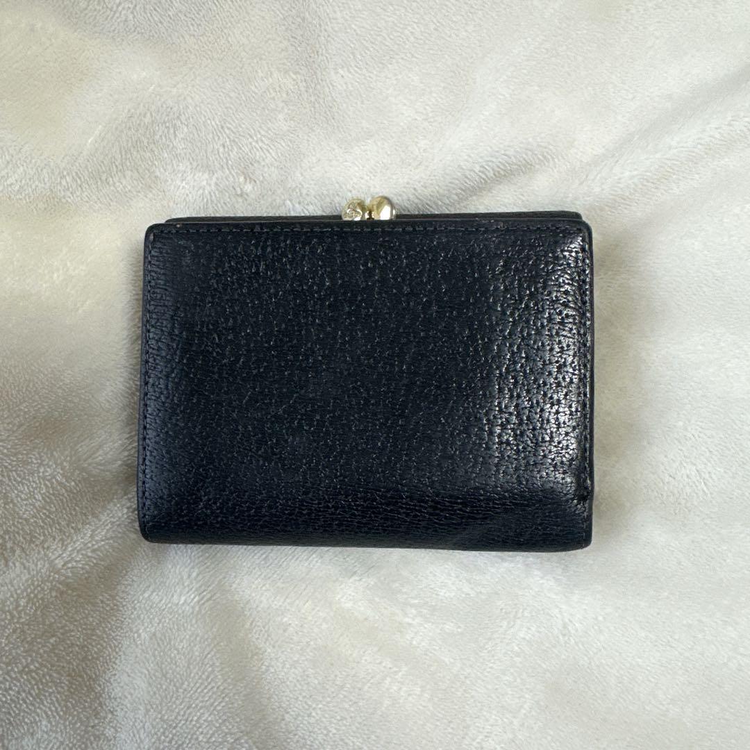 新入荷 公式完売品】VivienneWestwood がま口財布（vivienne．W 小物