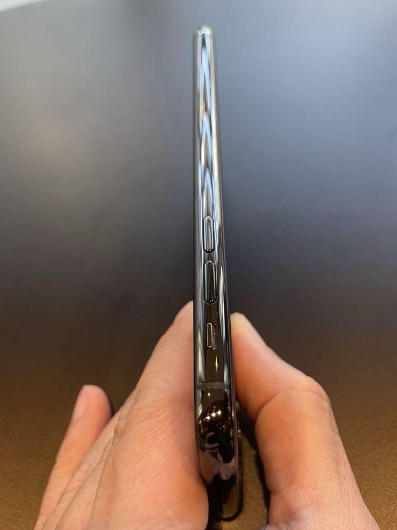 Apple iPhone 11 ProMax 512GB充電器・イヤホン付き