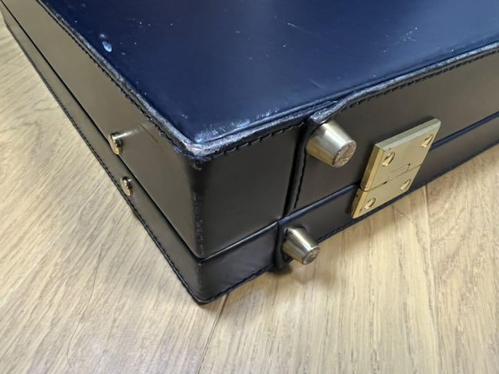 【のココマイ】 値下げ コマイスター ロイヤルウィンザー アタッシュケース R3I5H-m50143041773 ダークネイ