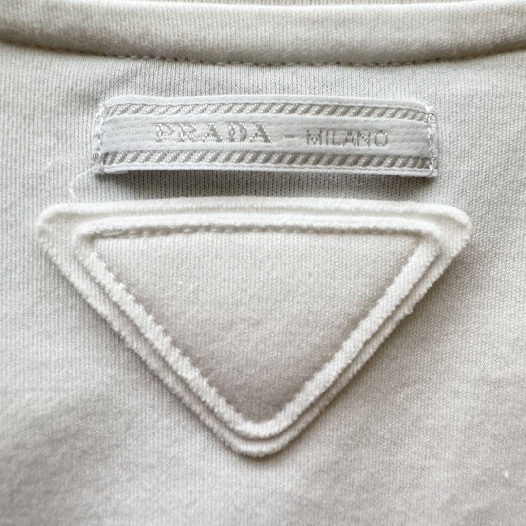 【プラダ】Tシャツ カットソー 三角ロゴ　ショート丈 クロップド　半袖 XS 白