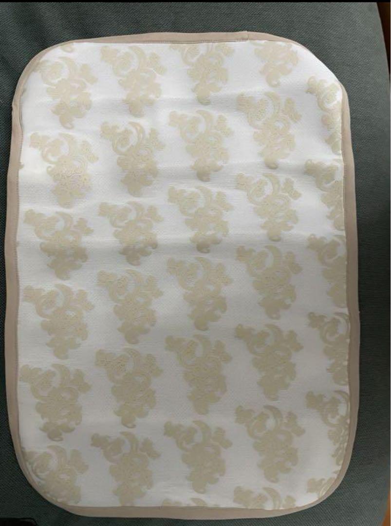 グラントイーワンズ ホルミーピローシート 未使用