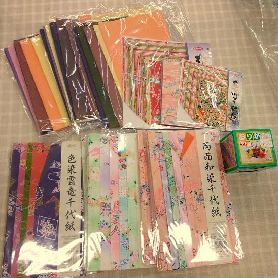 千代紙　友禅千代紙　千羽鶴用折り紙　ちぎり絵用紙　いろいろ合計２３個
