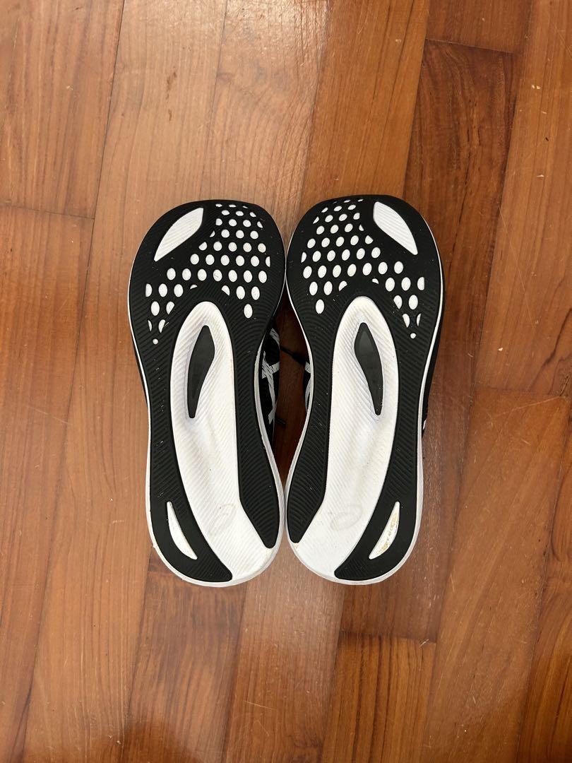 ASICS MAGIC SPEED3 ブラック/ホワイト