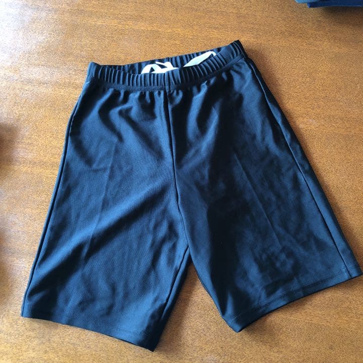 サッカースパッツ M メルカリ