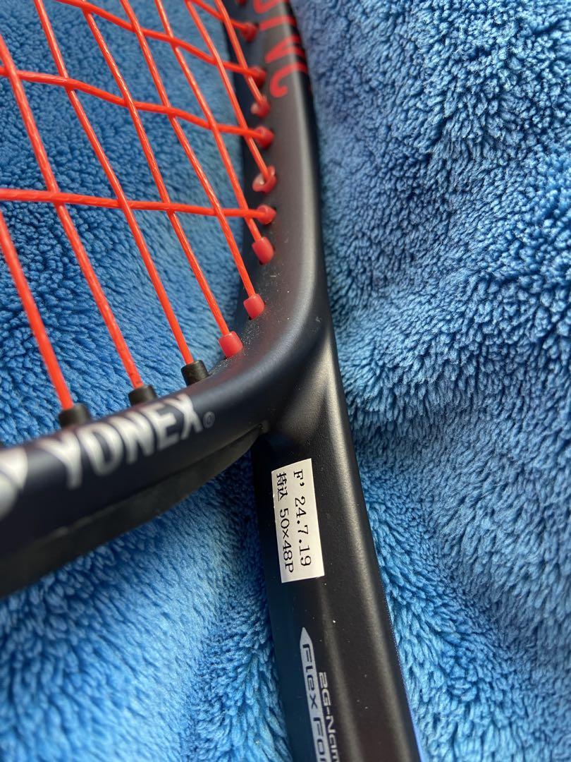 YONEX