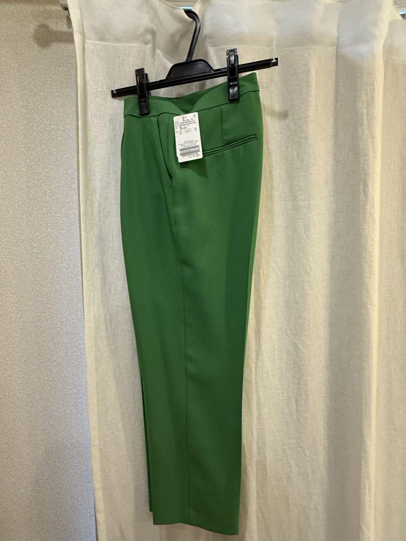Spick&Span グリーンスラックス パンツ　サイズ40