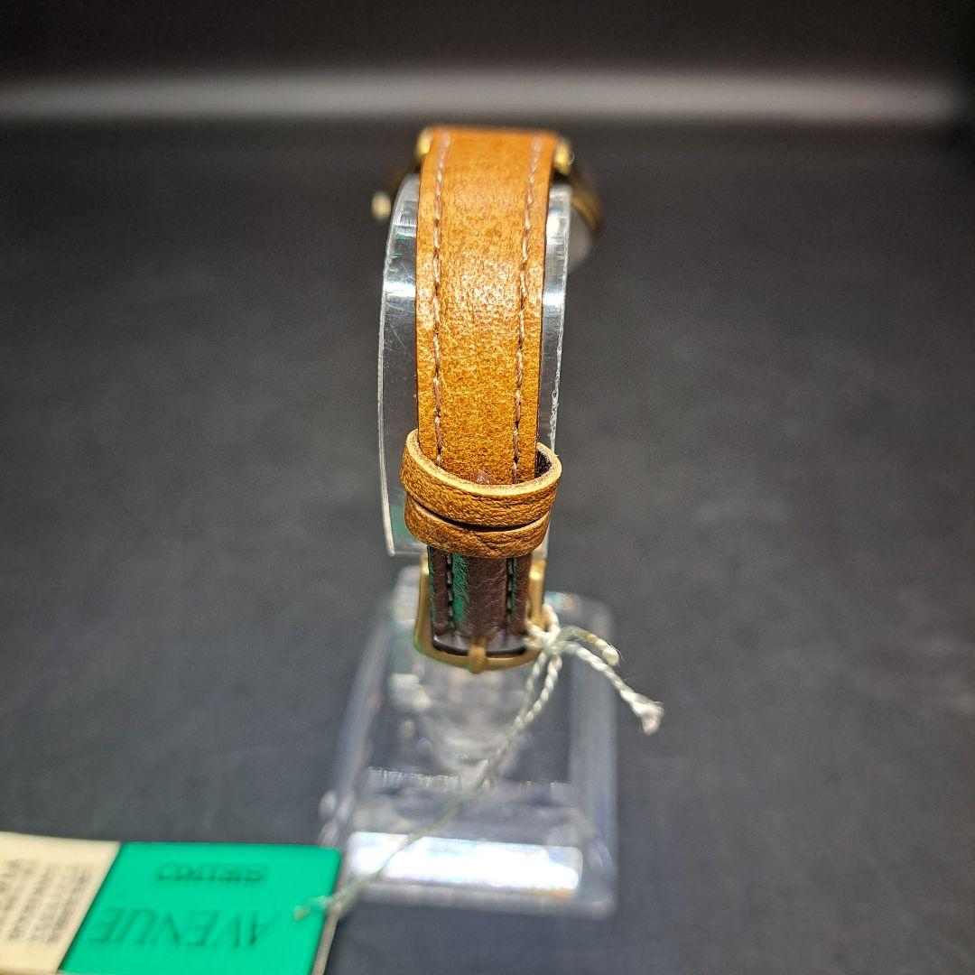 SEIKO　セイコー　アベニュー　ムーンフェイズ　レディース　時計　未使用