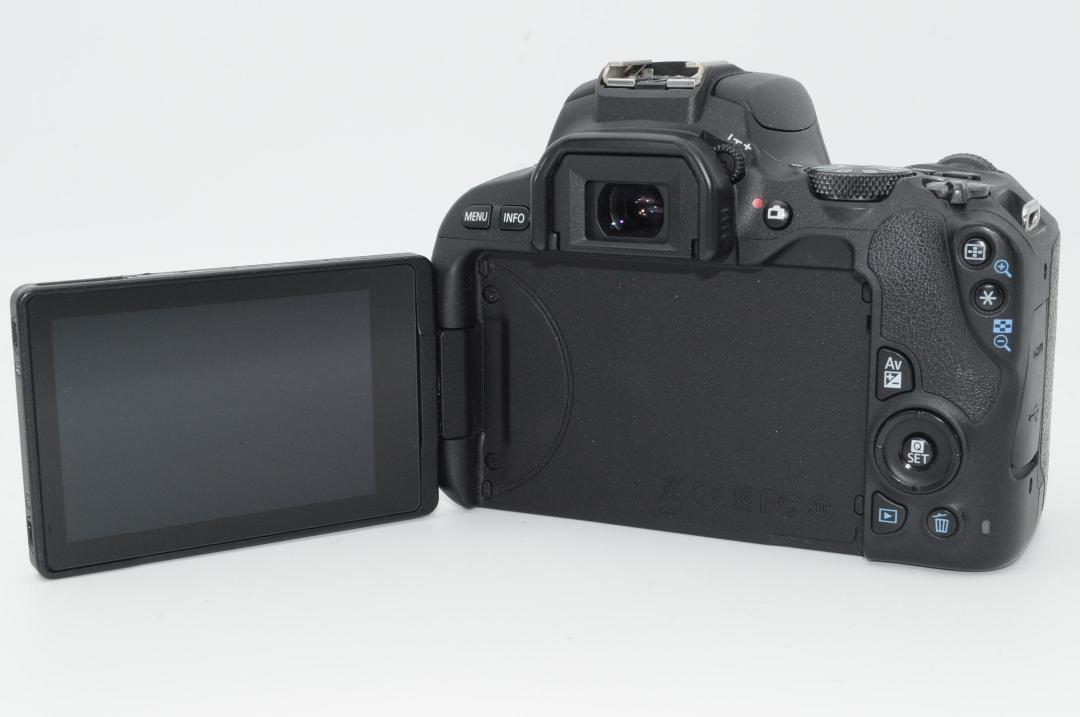 ◆新品クラス④◆冬SALE◆ Canon EOS Kiss x9 ダブルレンズ