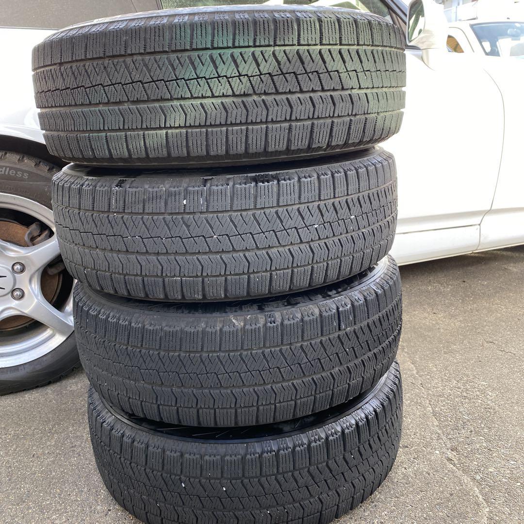 スタッドレス