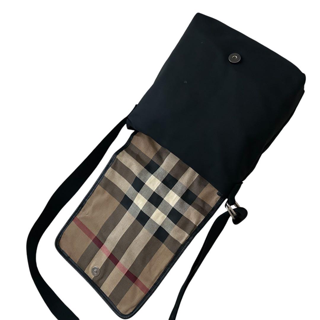 Burberry バーバリー ショルダーバッグ 黒