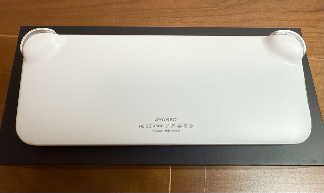 AYANEO Pocket S 1440P 16GB 512GB ホワイト