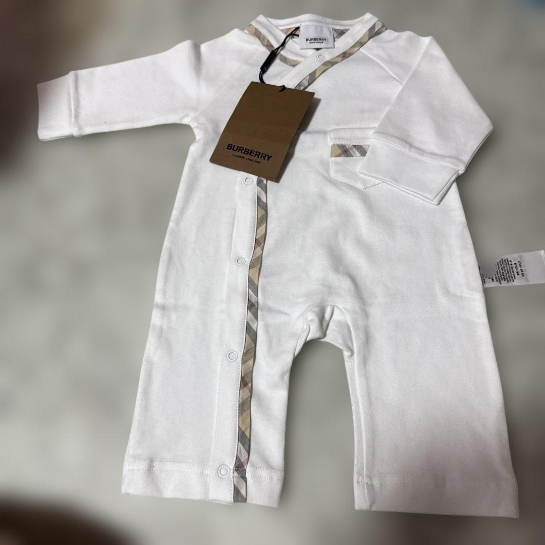 BURBERRY ホワイトロンパース 3m Burberry ベビー ロンパース 3M (62cm) ホワイト チェック柄襟