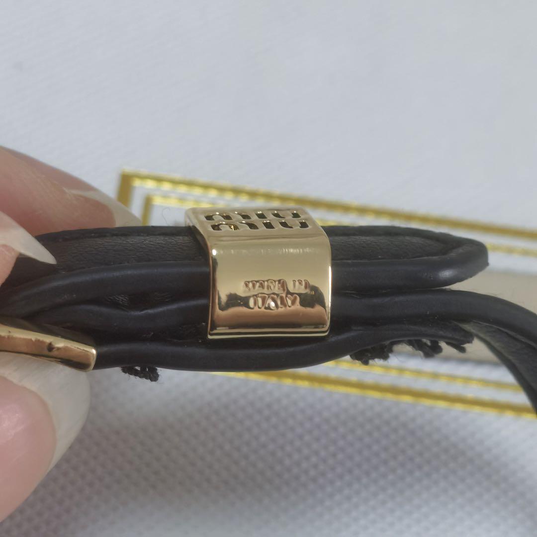 MiuMiu ザクロレザーブレスレット