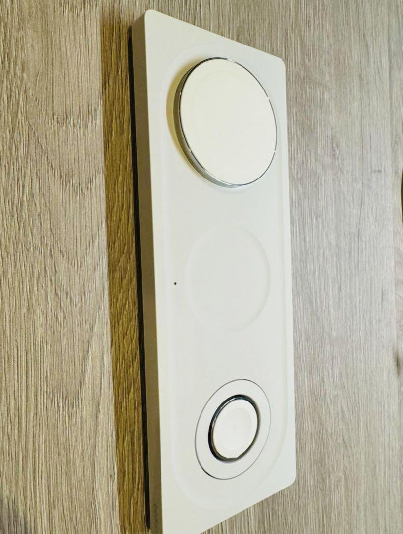 Belkin MagSafe付き3-in-1ワイヤレス充電