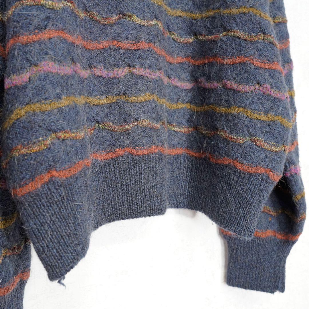 ヨーロッパ古着ウェーブ刺繍アルパカ混ウール3Dニット