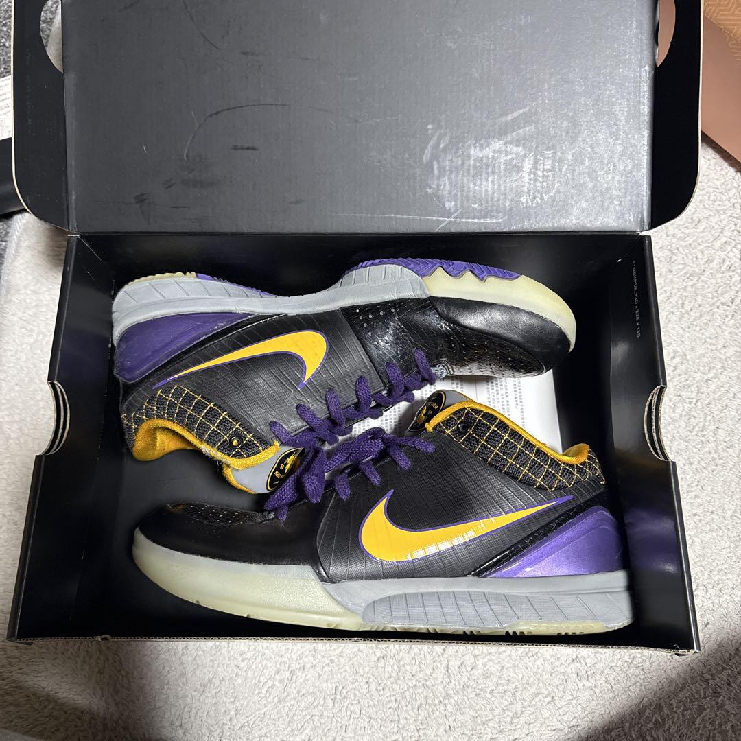 シューズ(男性用) KOBE IV PROTRO