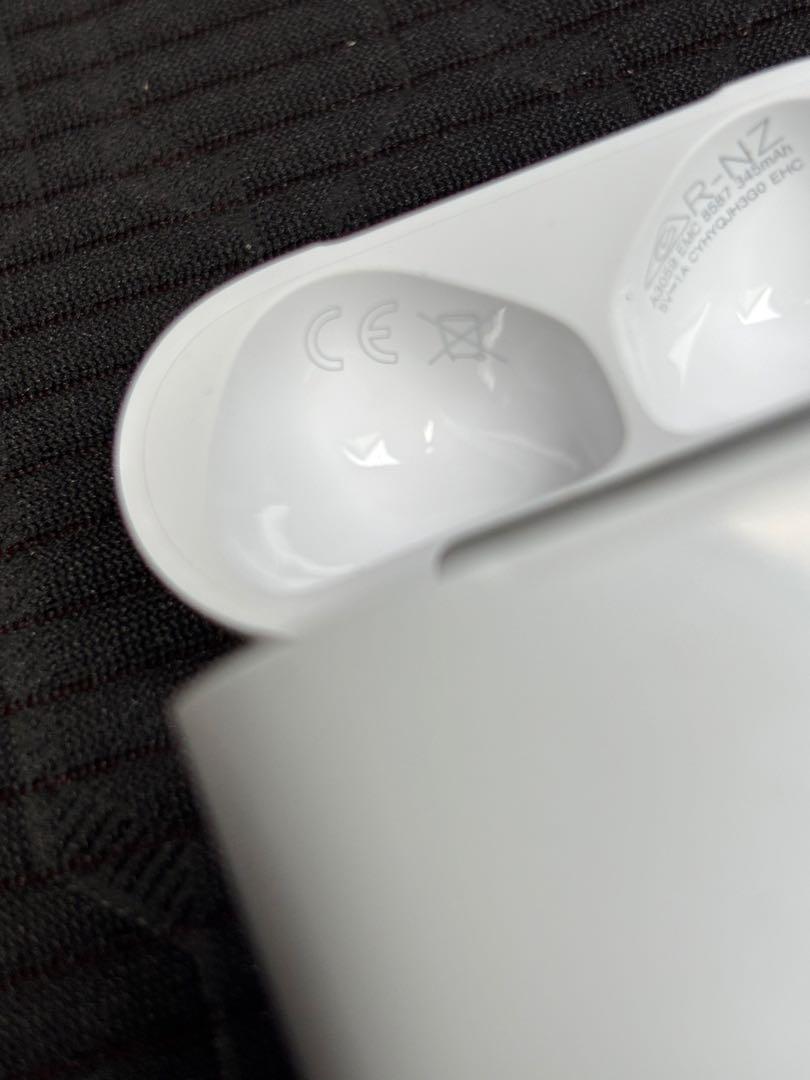 AirPods4 本体　アクティブノイズキャンセリング