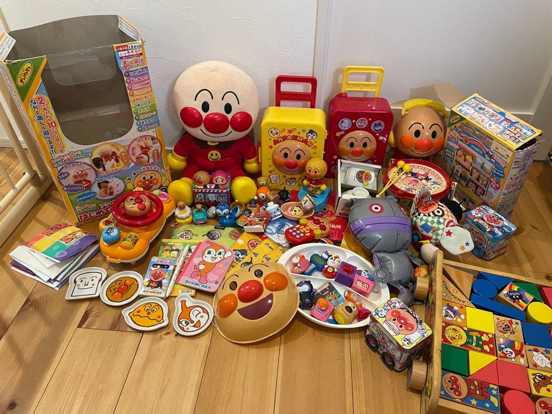 アンパンマン　ドキンちゃん　バイキンマン　子供　キッズ　玩具　おもちゃ　積み木