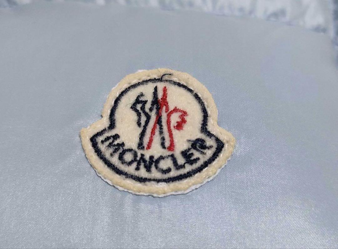 【美品・レアカラー】MONCLER モンクレール水色 ダウンベスト 美品・レアカラー】MONCLER モンクレール水色 ダウンベスト