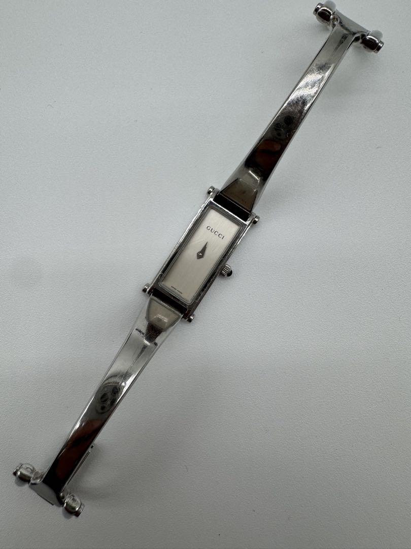 不動品】グッチ バングルウォッチ 1500