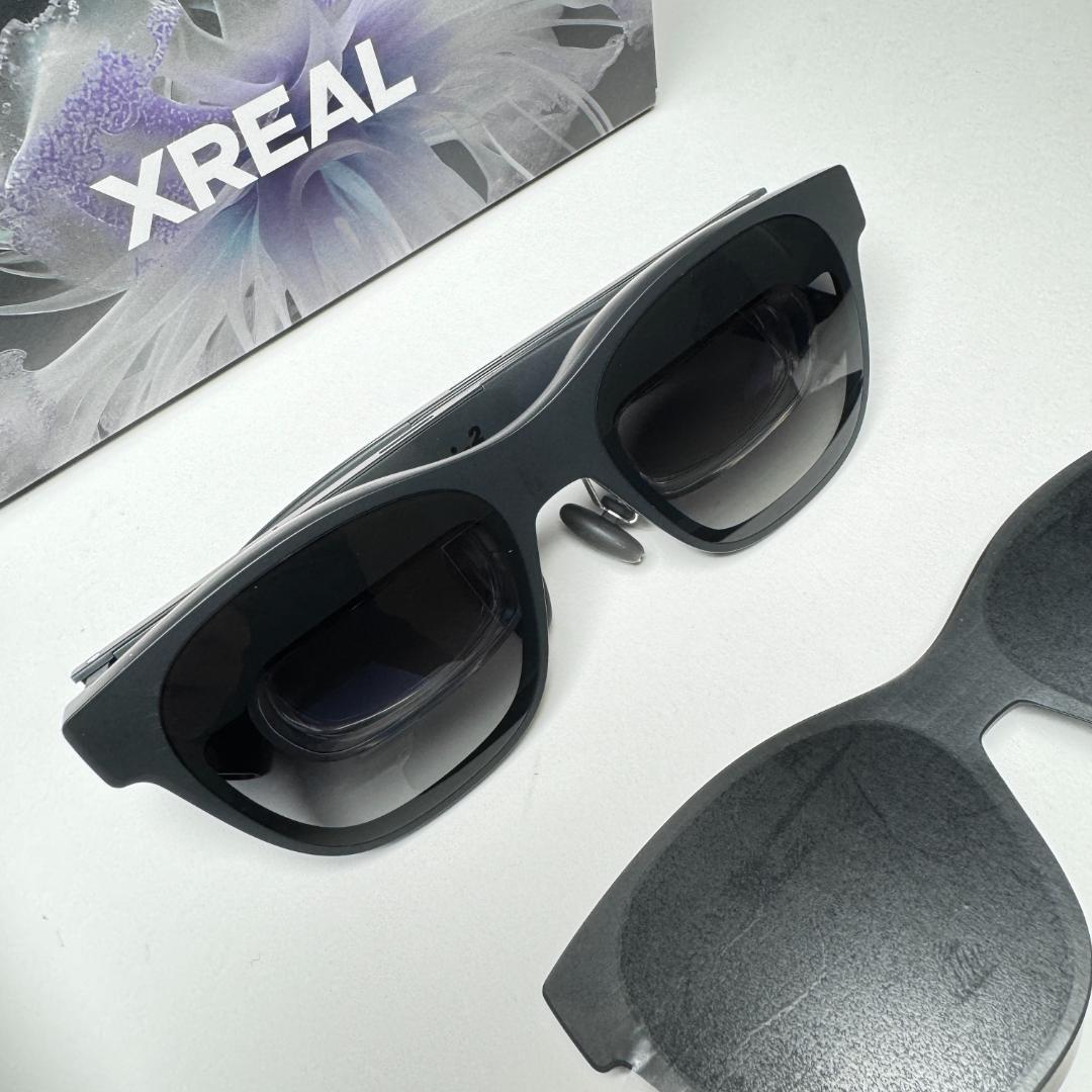 アウトレット直販 XREAL Air 2 & XREAL Beam セット 極美品 付属品完備