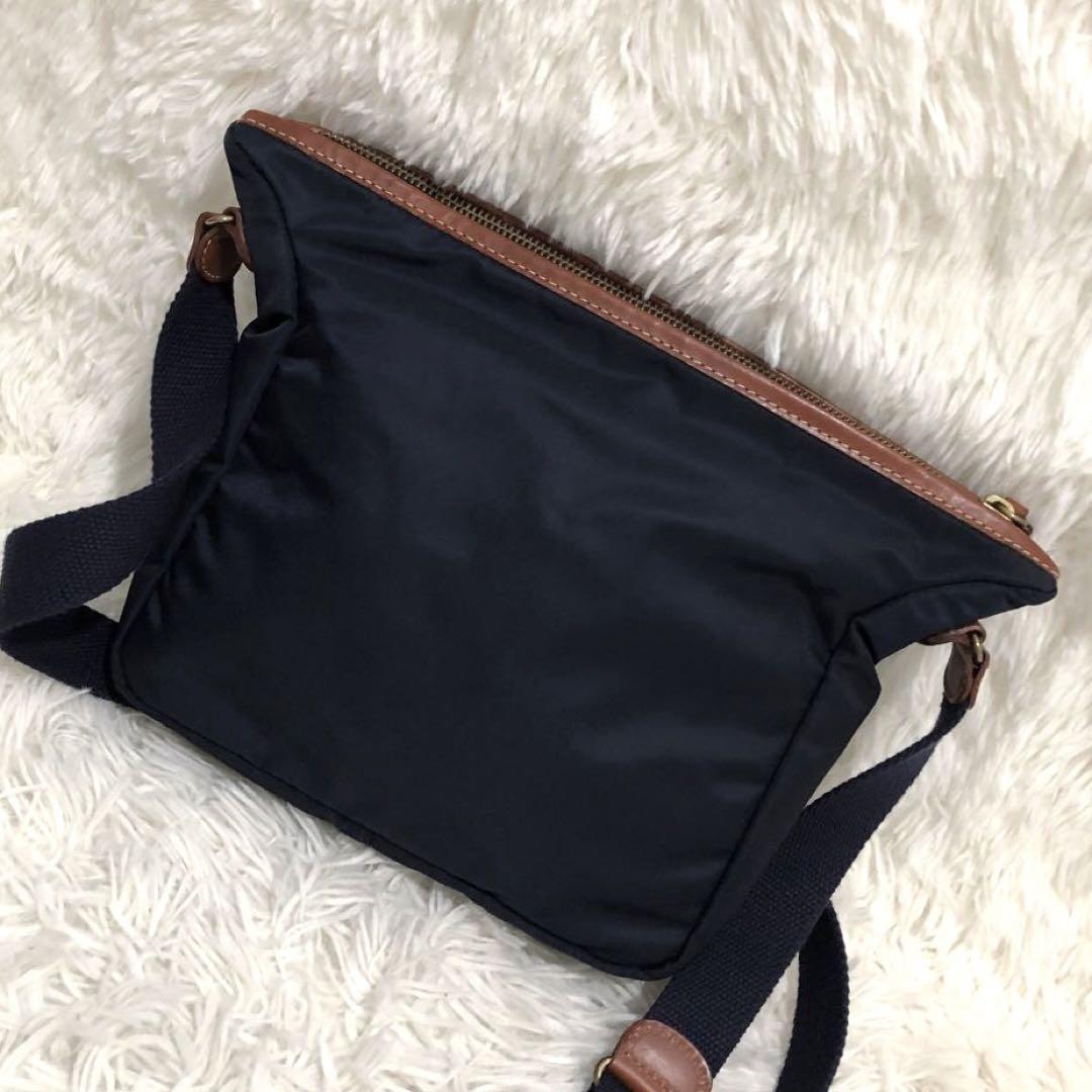 未使用保管品✨フェリージ ショルダーバッグ ナイロン ネイビー　メンズ