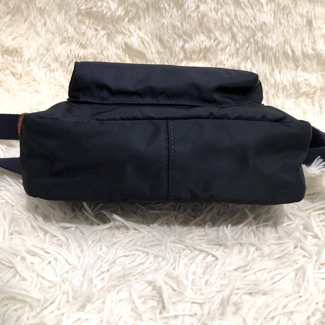 未使用保管品✨フェリージ ショルダーバッグ ナイロン ネイビー　メンズ