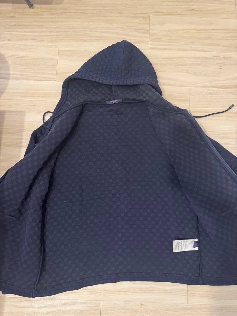 LOUIS VUITTON ダミエ キルティング パーカー XL ネイビー LOUIS VUITTON ダミエ キルティング パーカー XL ネイビー